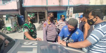 Polsek Pangkalan Kerinci Gelar Operasi Yustisi Sasar Masyarakat di Jalan Maharaja Indra