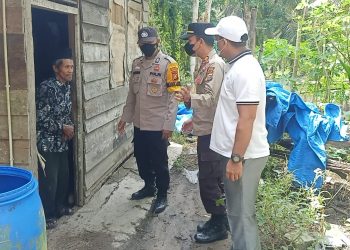 Polsek Pangkalan Lesung Jalankan Program ‘Ajak, Vaksin, Antar’ Terhadap Lansia