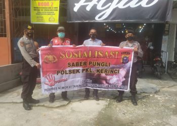 Polsek Pangkalan Kerinci Sambangi Juru Parkir, Sampaikan Soal Saber Pungli