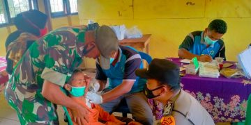 Tinjau Vaksinasi di SDN 002 Desa Ransang, Polsubsektor Pelalawan : Pastikan Berjalan Lancar
