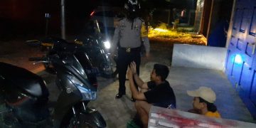 Ciptakan Suasana Kondusif, Polsek Pangkalan Kuras Gelar Patroli Blue Light