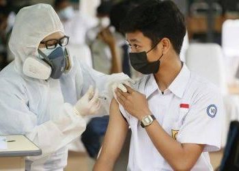 Update Vaksinasi Siswa SMA/SMK Negeri di Riau, Capai 84,11 Persen