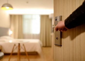 Ini Tips Check In Hotel: Cobalah Datang Telat