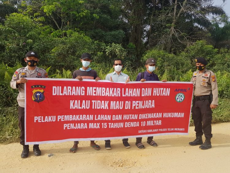 Sosialisasi Karhutla, Polsek Teluk Meranti Sasar Masyarakat Lintas Bono