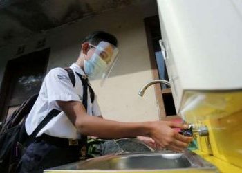 Omicron Belum Berdampak Bahaya, DPRD Riau Minta Tatap Muka Tetap Dilakukan