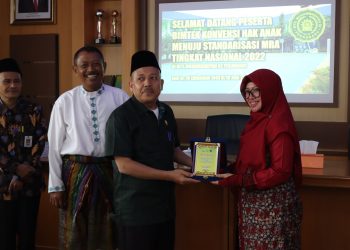 MTs Muhammadiyah 2 Pekanbaru Gelar Bimtek  Menuju Standarisasi Madrasah Ramah Anak