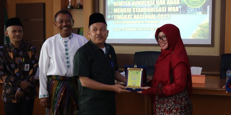 MTs Muhammadiyah 2 Pekanbaru Gelar Bimtek  Menuju Standarisasi Madrasah Ramah Anak