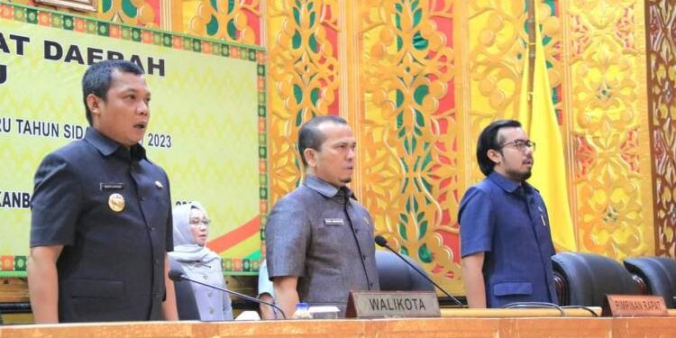 DPRD Pekanbaru Gelar Paripurna Penyampaian LKPj Walikota