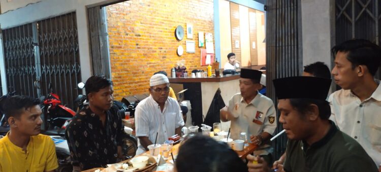 Safi’i Samosir Ajak Buka Bersama Masyarakat RW 01 Kelurahan Air Tiris Kabupaten Kampar