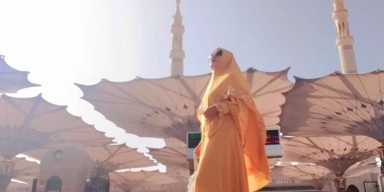 Sri Deviyani : Harapan Gubernur Riau Pupus, Sholat Idul Fitri 1444 H Di Bawah Giant Umbrella Batal