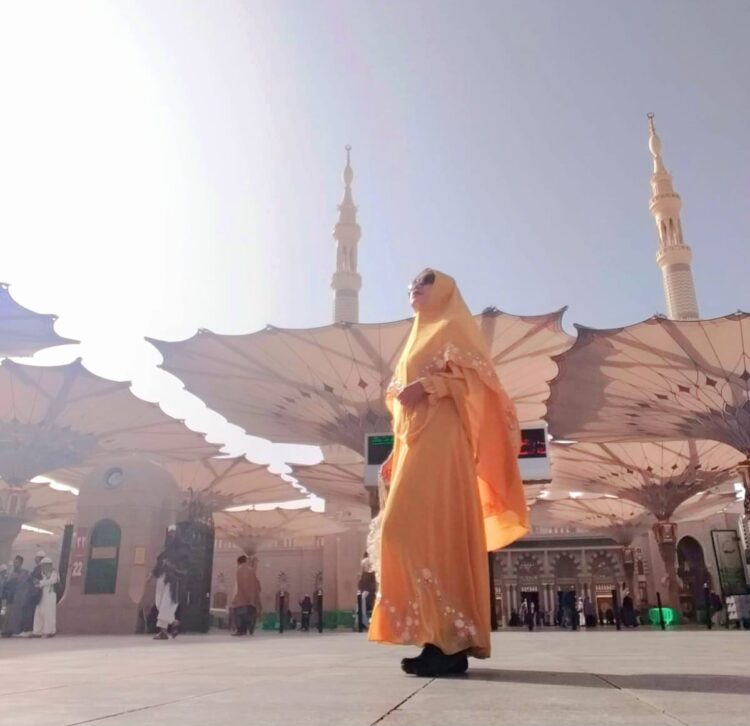 Sri Deviyani : Harapan Gubernur Riau Pupus, Sholat Idul Fitri 1444 H Di Bawah Giant Umbrella Batal