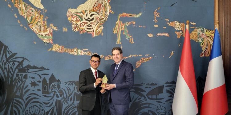 Dirut PLN “Jemput Bola” Hingga ke Perancis Bangun Kolaborasi Global Kembangkan Pembangkit Hidrogen