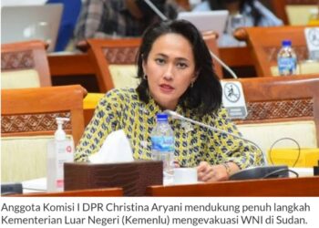 Komisi I DPR Dukung Kemenlu Segera Evakuasi Ratusan WNI di Sudan