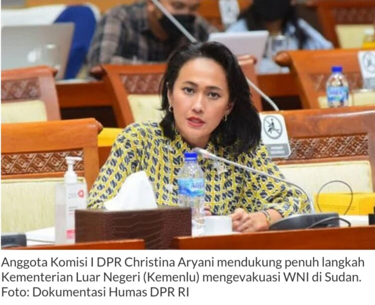 Komisi I DPR Dukung Kemenlu Segera Evakuasi Ratusan WNI di Sudan