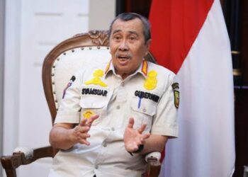 Syamsuar Beri Bankeu, Banyak Proyek-Proyek Mangkrak Yang Sudah Kita Bangun