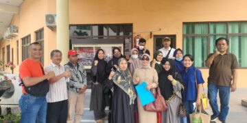 Masyarakat Pejuang Zonasi Bawa Bukti dan Aduan Wali Murid, Sri Deviyani : Keluarkan KK Tumpangan!!!