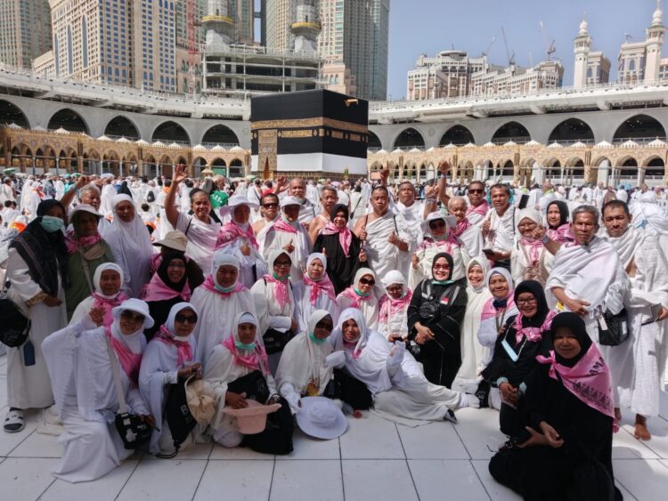 Jelang Armuzna Kloter 2 BTH Tutup dengan Doa Khatam, Muhasabah dan Bermaaf-maafan