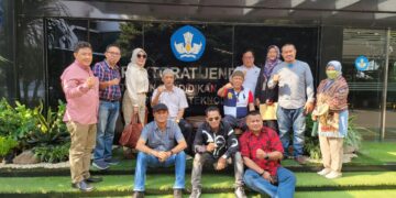 PPDB Riau, Dugaan Kasak Kusuk Legalkan Kelas Tambahan