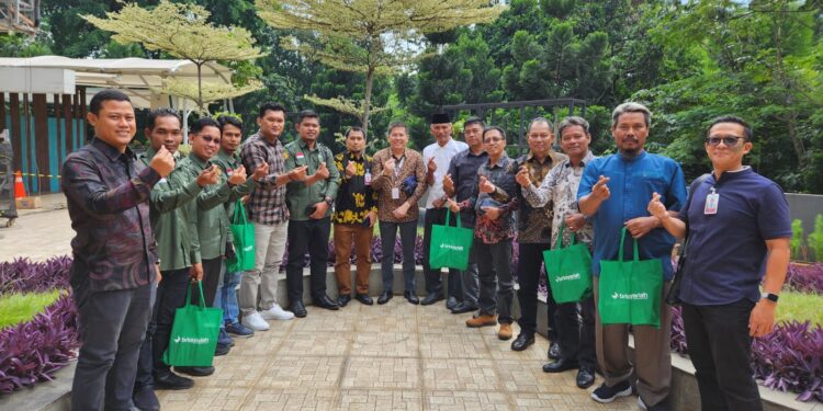 Usai Tandatangani PKS 3 Pihak, Lima KUD Mitra BRK Syariah Bakal Lakukan Peremajaan Sawit