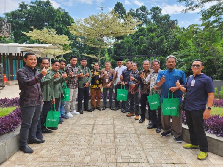 Usai Tandatangani PKS 3 Pihak, Lima KUD Mitra BRK Syariah Bakal Lakukan Peremajaan Sawit