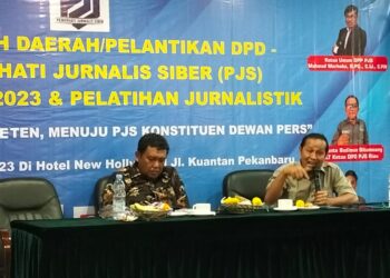 Dapat Pencerahan dan Buku Gratis dari Tokoh Pers Riau H Syafriadi, Lagu Ahmad Dhani Berdendang di Hati Para Peserta
