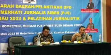 Dapat Pencerahan dan Buku Gratis dari Tokoh Pers Riau H Syafriadi, Lagu Ahmad Dhani Berdendang di Hati Para Peserta