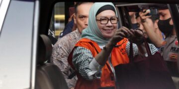 Karen Serahkan Seabreg Bukti ke Penyidik KPK, Tegaskan Dia Tidak Melakukan Korupsi