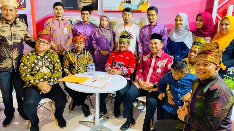 Besok Ada Tiket Umrah dari BRK Syariah di Jalan Sehat Helat Pelalawan