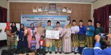 Peduli Stunting, BRK Syariah Salurkan Bantuan Bahan Makanan Tambahan untuk Balita di Kabupaten Siak