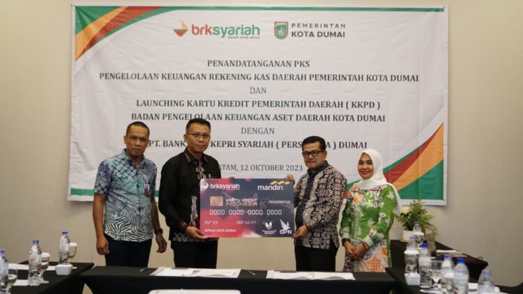 BPKAD Kota Dumai Jadi yang Perdana Gunakan Fisik KKPD di Riau