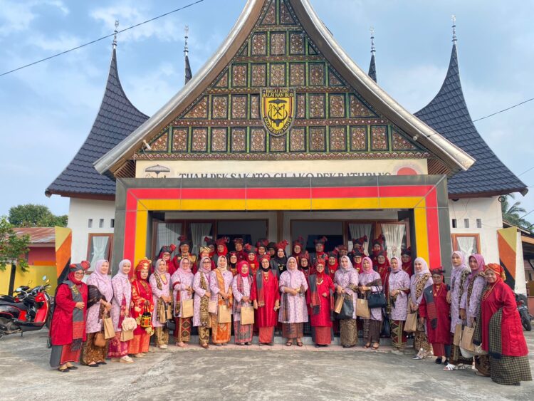 Sri Deviyani Turut Hadir Dalam Acara Kunjungan Boreh Rondang