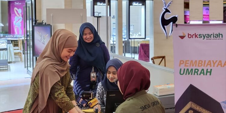 Selama Pameran di Mal SKA, BRK Syariah Terima Pendaftaran Haji dan Umrah