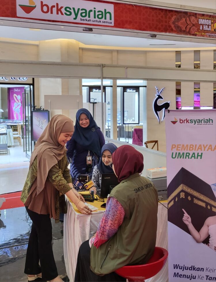 Selama Pameran di Mal SKA, BRK Syariah Terima Pendaftaran Haji dan Umrah