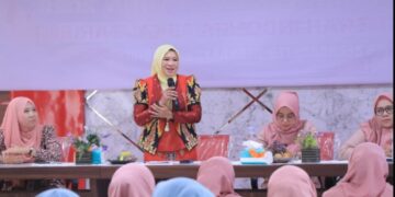 Disketapang Pekanbaru Paparkan Inovasi Puan Berseri ke DWP Tanah Datar