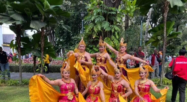 Ganjar-Mahfud Md Akan Disambut Tarian Nasional saat Mendaftar Pilpres 2024 di KPU