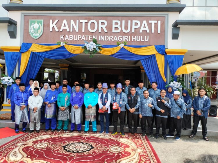 Disambut Meriah, Rombongan Kafilah MTQ Kota Pekanbaru Sudah Tiba di Kabupaten Indragiri Hulu