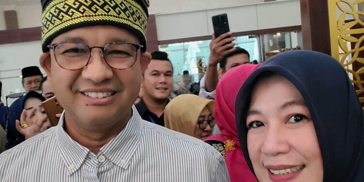 Anies Sapa Masyarakat Riau, Sri Deviyani : Pilih Presidennya Pilih Juga Caleg Pendukungnya