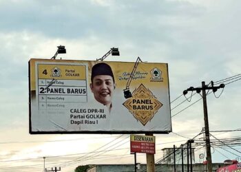 Gambar Caleg Panel Barus Diipasang di Billboard Tanpa Seizin Pemilik