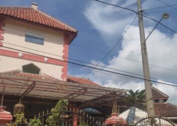 Lahan Dipakai untuk Tiang Listrik PLN, Bisakah Minta Ganti Rugi?