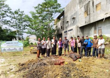 Persiapan Acara Peletakan Batu Pertama Pembangunan Masjid dan Pesantren Nurul Yaqin Pekanbaru – Riau