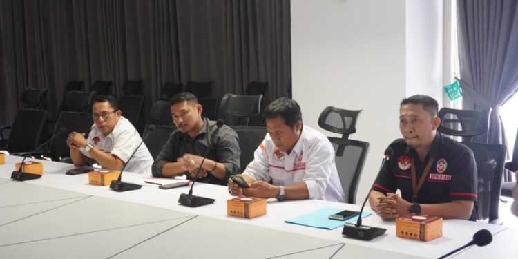 Dpw Jpkp Riau hadir Mediasi dan Dampingi Permasalahan Phk ex karyawan tetap Pt.TPM anak Perusahaan Pt Spp yg menjalankan Operasional Bus Trans Metro Pekanbaru.