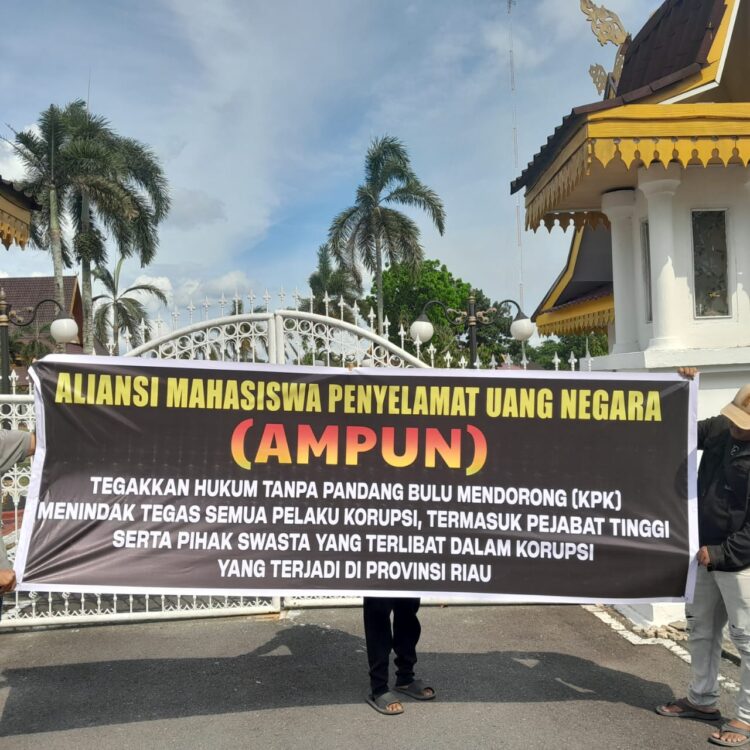 AMPUN LAKUKAN UNJUK RASA DUKUNG KPK