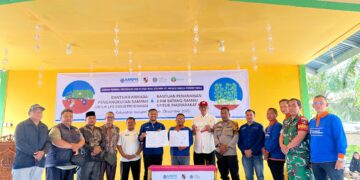 Kado Akhir Tahun 2025:MRPR Wujudkan Industri Tenayan Bersih dan Hijau Melalui Program CSR