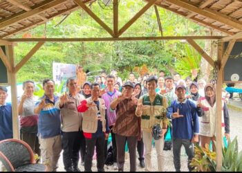 Gerakan Kecil Untuk Perubahan Besar, Komunitas Sobat Bumi kegiatan Aksi Lingkungan