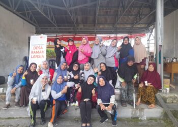 Rumah Zakat Adakan Senam Lansia dan Pemberian Makanan Tambahan di Kelurahan Perbentian Marpoyan