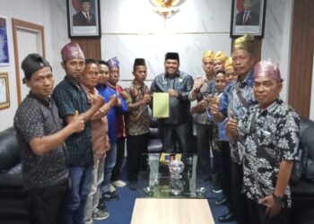 PAHAMI Sampaikan Aspirasi Perda Masyarakat Adat Kepada Ketua DPRD INHU