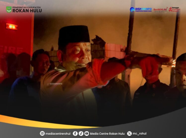 Kebakaran Hebat Landa Pasar Lama Pekan Tebih, Puluhan Rumah Hangus Dilalap Api