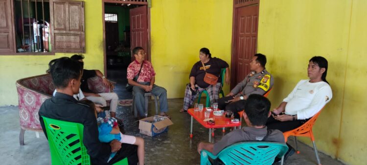 Polsek Kunto Darussalam Gelar Jumat Curhat dan Cooling System Bersama Warga Muara Dilam