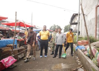 Kapolres Kampar Ajak Masyarakat Gotong Royong, ‘Indonesia Asri’ Dimulai dari Bangkinang