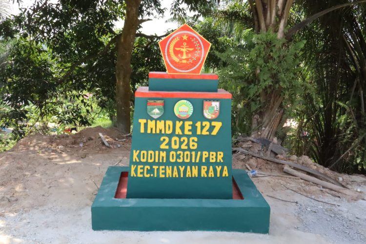 Tugu TMMD ke-127 Kodim 0301/Pekanbaru Diresmikan, Simbol Kemanunggalan TNI dan Masyarakat di Tenayan Raya